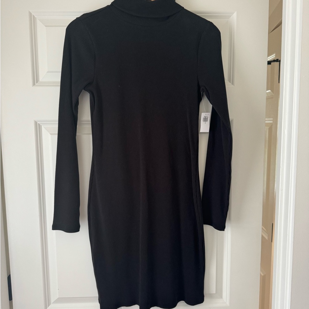 Old Navy - Elegant Ribbed Black Turtleneck Dress